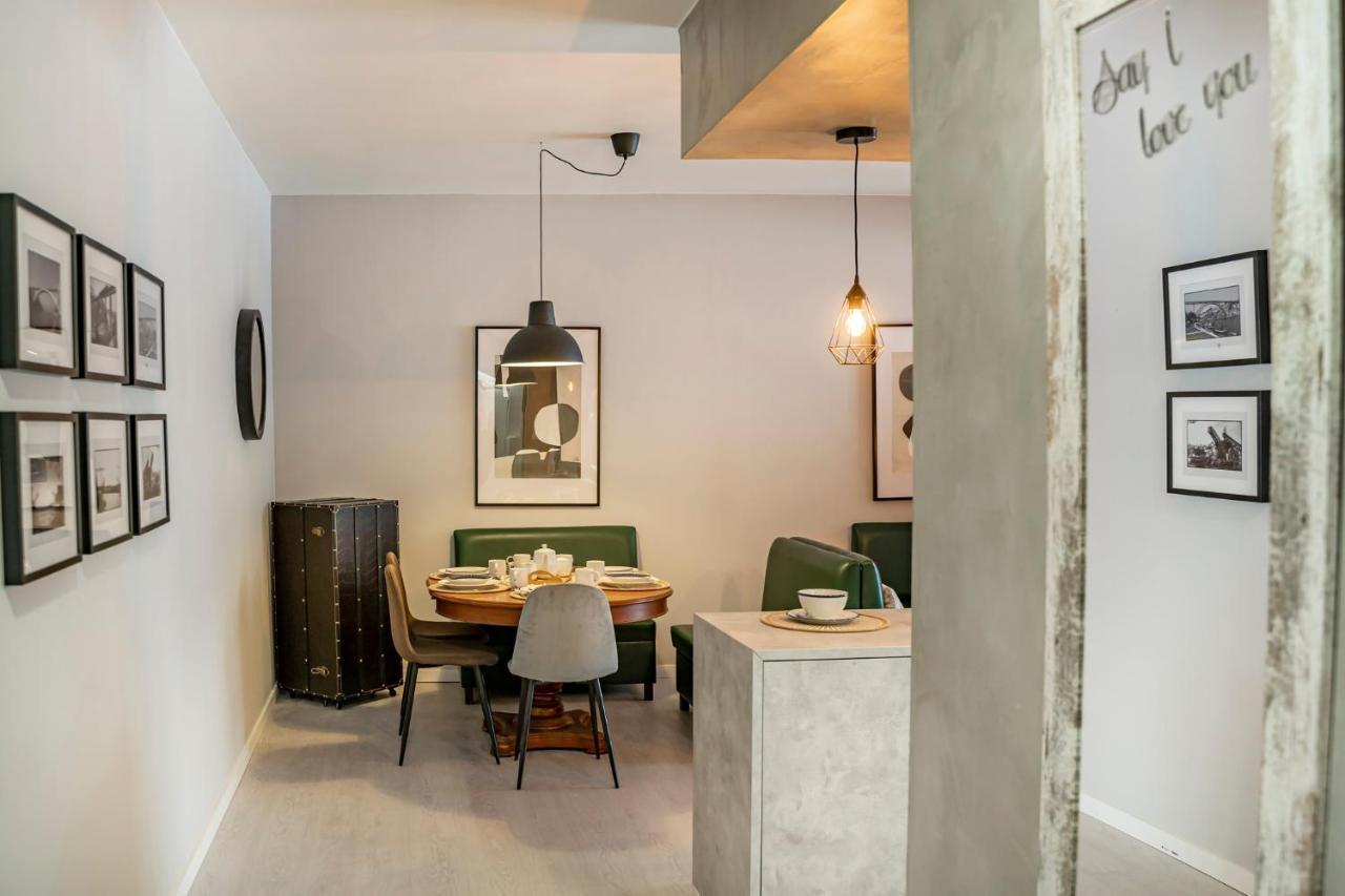 Oporto Guest House Terrace ภายนอก รูปภาพ