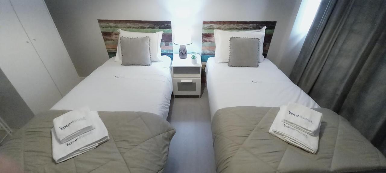 Oporto Guest House Terrace ภายนอก รูปภาพ