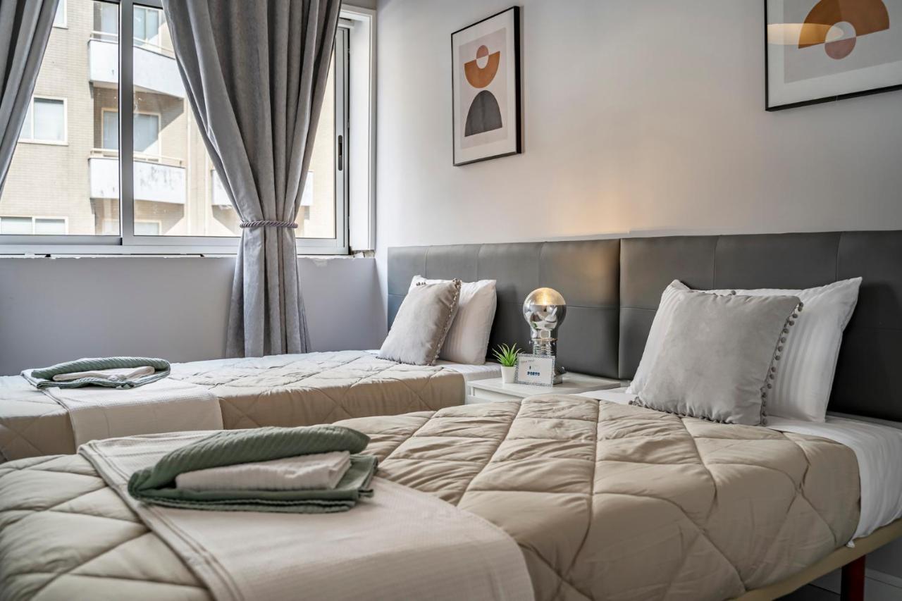 Oporto Guest House Terrace ภายนอก รูปภาพ