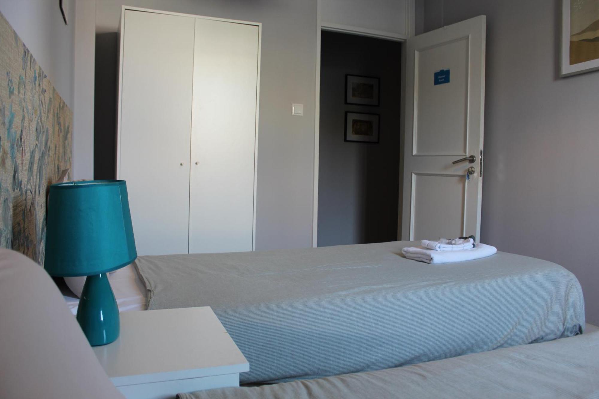 Oporto Guest House Terrace ภายนอก รูปภาพ